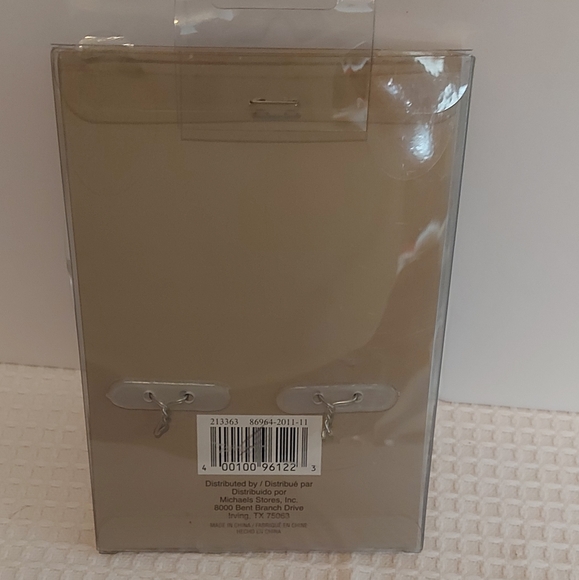 NWT " LOVE" Cake Topper - Picture 2 of 2